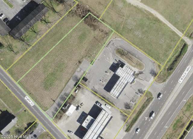 Property at 503 Park St, Williamston, NC 27892