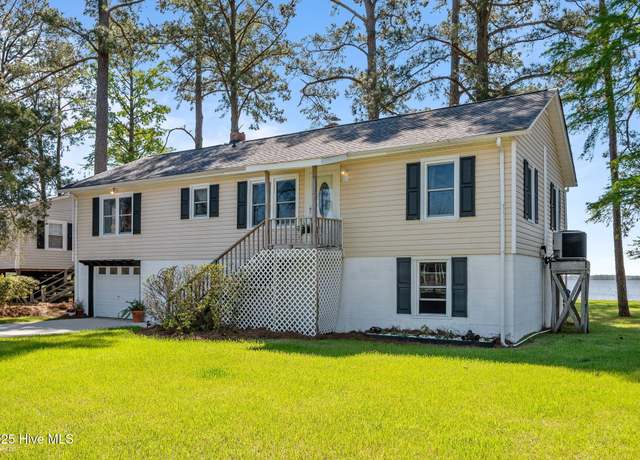 Property at 126 Man O War Dr, Washington, NC 27889, 3 beds, 2 baths