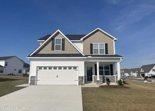 Property at 646 Norberry Dr, Winterville, NC 28590, 4 beds, 3.5 baths