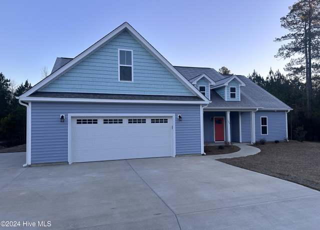 Property at 100 Ridgepath Ln, Hubert, NC 28539, 3 beds, 3.5 baths