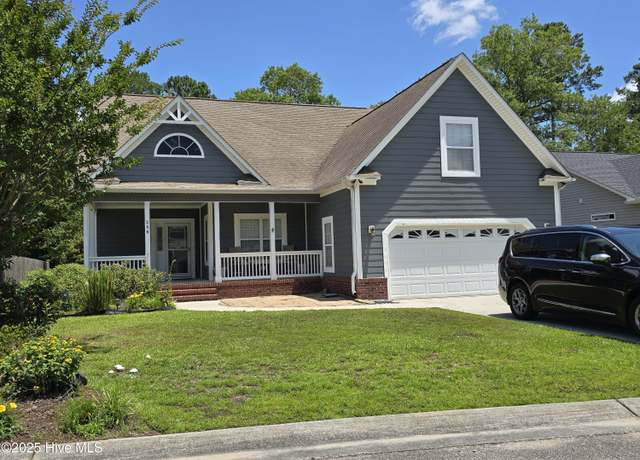 Property at 386 Southbend Ct, Leland, NC 28451, 3 beds, 3 baths