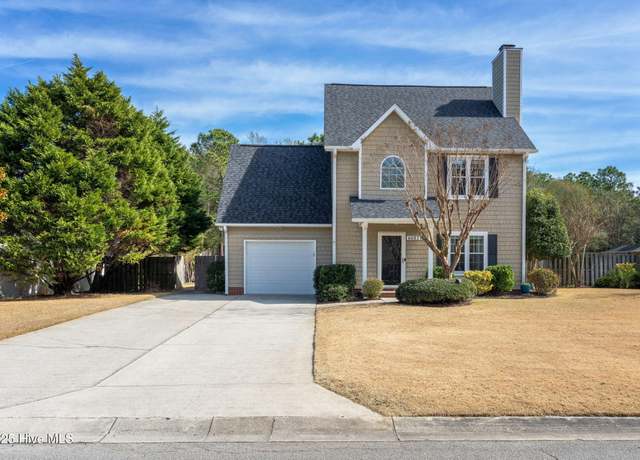 Property at 6603 Lipscomb Dr, Wilmington, NC 28412, 4 beds, 2.5 baths