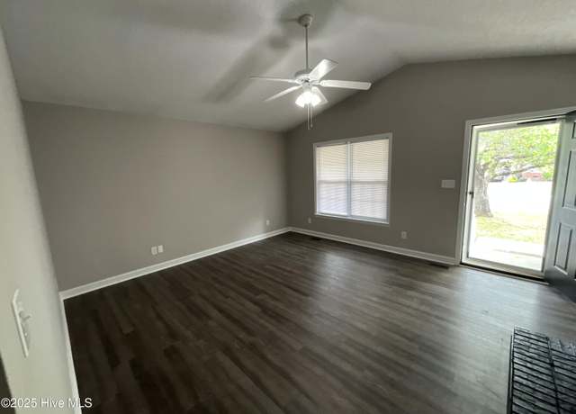Property at 3206 Meeting Pl, Greenville, NC 27858, 3 beds, 2 baths