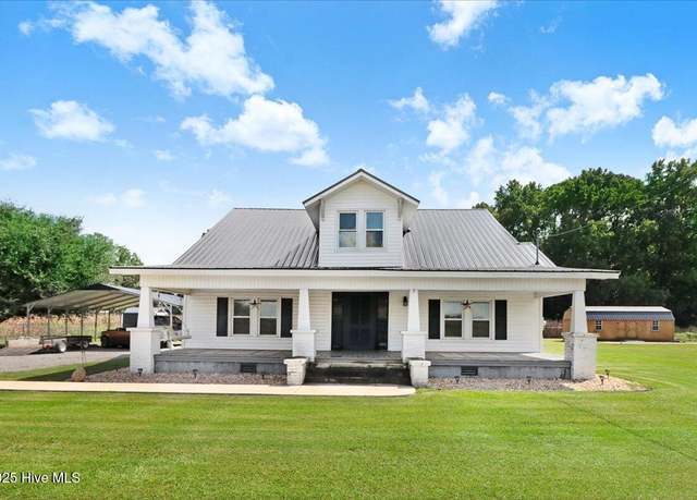Property at 2912 Nc Hwy 55 West, Mount Olive, NC 28365, 5 beds, 3 baths