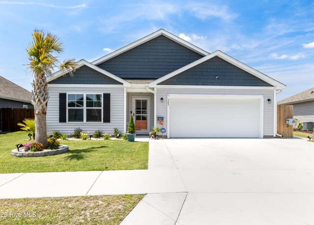 Property at 303 Cleat Dr, Surf City, NC 28445, 4 beds, 3 baths