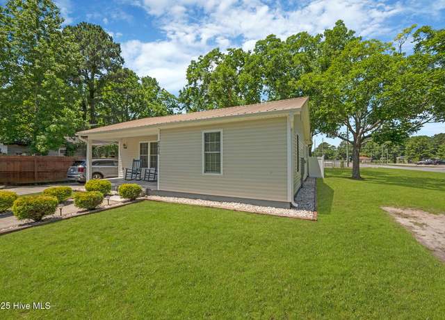 Property at 2408 Jones St, Winterville, NC 28590, 3 beds, 2 baths
