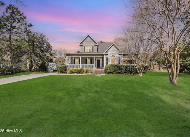 Property at 33 Medina Ct, Hampstead, NC 28443, 3 beds, 2.5 baths