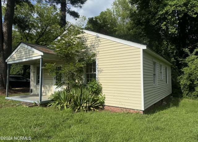 Property at 809 Stadiem Dr, Kinston, NC 28501, 2 beds, 1 bath