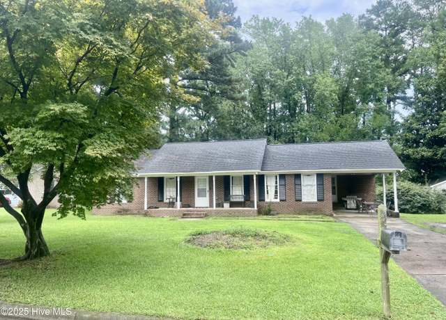 Property at 2602 Buckingham Rd NW, Wilson, NC 27896, 3 beds, 2 baths