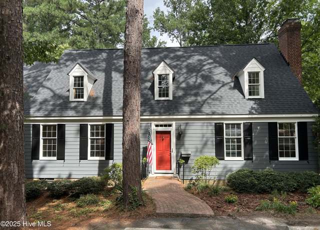 Property at 21 Village In The Woods Cir, Southern Pines, NC 28387, 3 beds, 3 baths