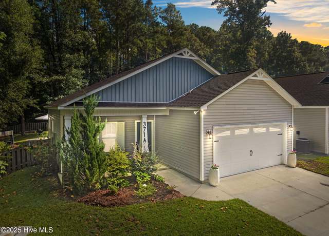Property at 371 Dan Owen Drive A, Hampstead, NC 28443, 3 beds, 2 baths