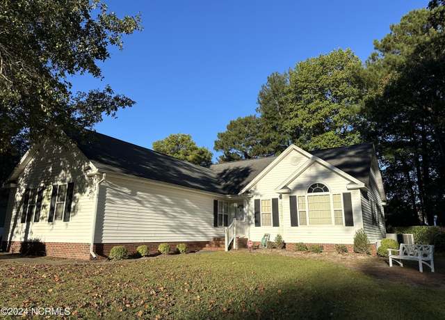 Property at 203 Lane Tree Dr, Goldsboro, NC 27530, 3 beds, 2 baths