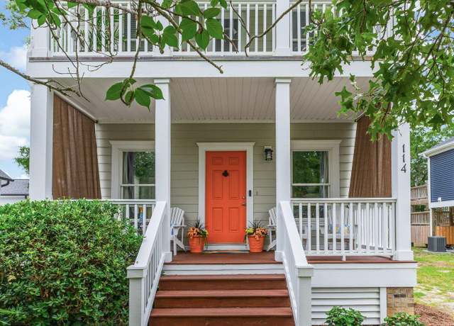 Property at 114 NE 42nd St, Oak Island, NC 28465, 3 beds, 2.5 baths