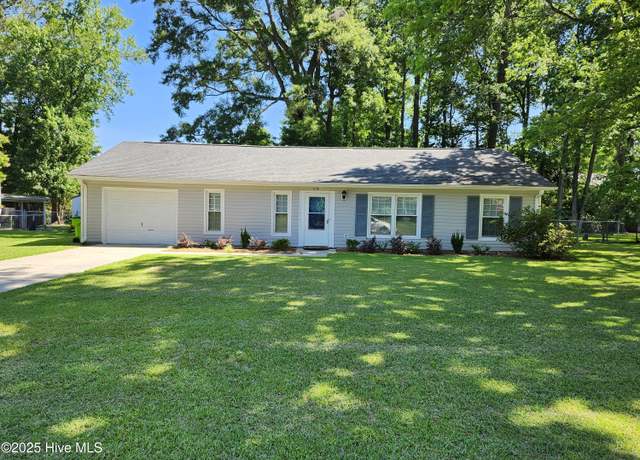 Property at 1108 Plymouth Dr, New Bern, NC 28562, 3 beds, 1.5 baths
