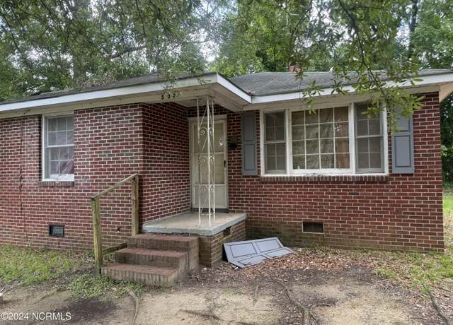 Property at 504 Jackson Ln, Kinston, NC 28501, 3 beds, 1 bath