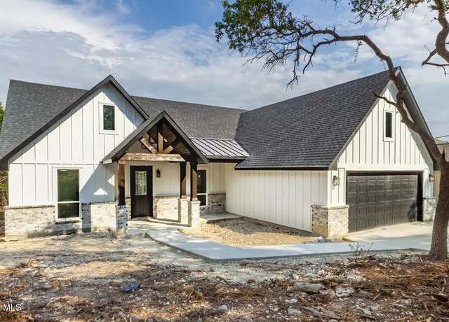 Property at 629 Kings Trl, Sunset Beach, NC 28468, 3 beds, 2.5 baths