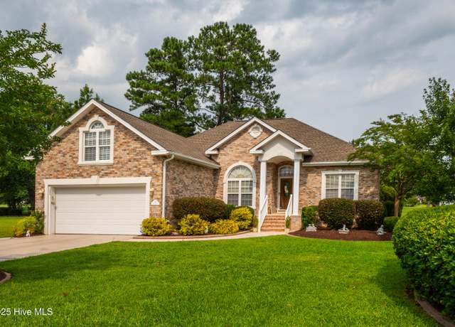 Property at 1045 Edenton Dr NW, Calabash, NC 28467, 4 beds, 3 baths