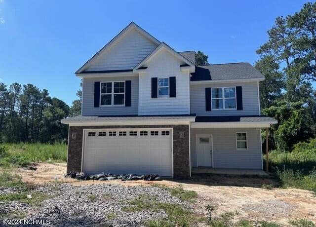 Property at 155 Tower St, Southern Pines, NC 28387, 4 beds, 2.5 baths