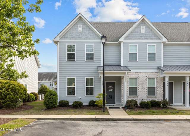 Property at 175 Old Murdoch Rd #201, Morehead City, NC 28557, 2 beds, 2.5 baths