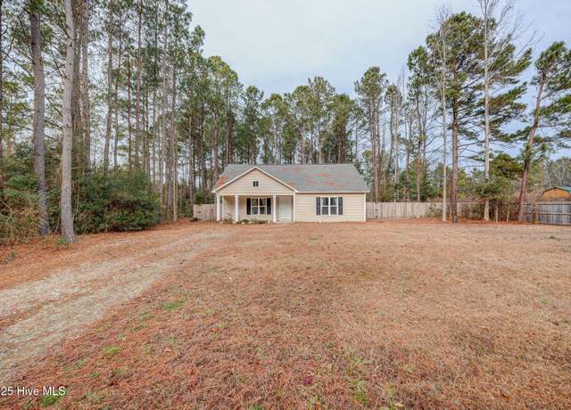 Property at 267 Mallard Roost Dr, Burgaw, NC 28425, 3 beds, 2 baths