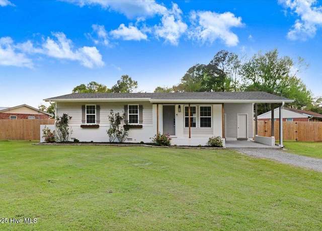 Property at 22 Jasper Rd, Midway Park, NC 28544, 3 beds, 2 baths