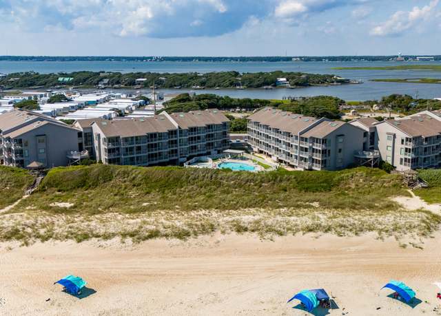 Property at 2111 W Fort Macon Rd #224, Atlantic Beach, NC 28512, 3 beds, 2.5 baths