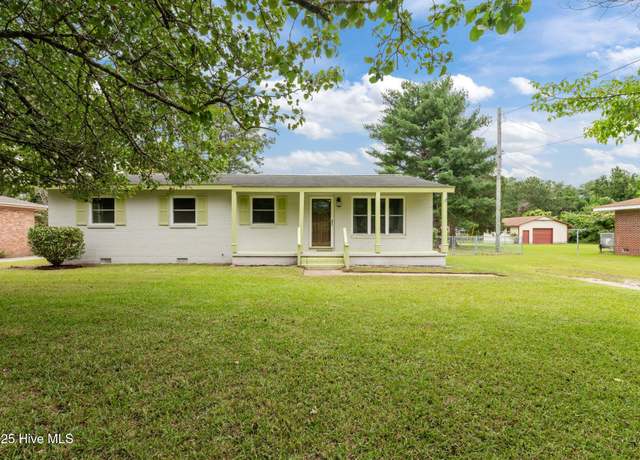 Property at 210 Glenburnie Dr, New Bern, NC 28560, 3 beds, 1 bath