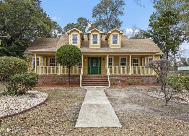 Property at 7049 Ruth Ave, Wilmington, NC 28411, 3 beds, 2.5 baths