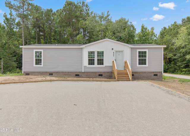 Property at 6777 Lewis Dr SE, Winnabow, NC 28479, 3 beds, 2 baths