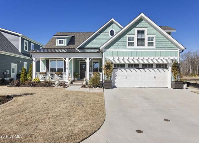 Property at 3358 Island Lakes Dr, Oak Island, NC 28461, 4 beds, 3 baths