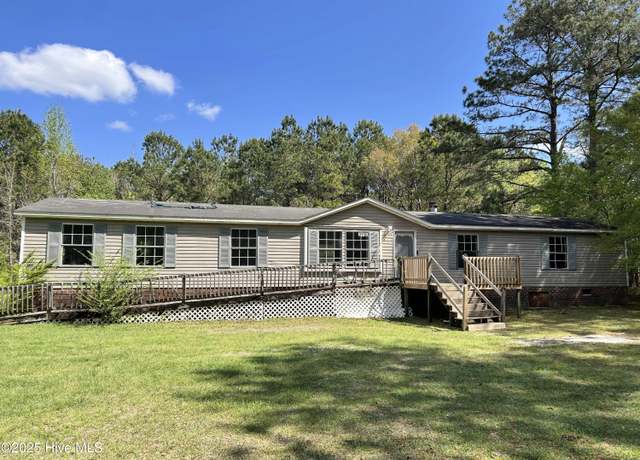 Property at 2920 Brown Rd SE, Bolivia, NC 28422, 4 beds, 2 baths