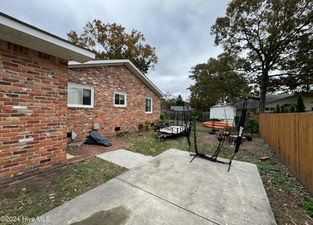 Property at 107 Gangplank Rd, New Bern, NC 28562, 3 beds, 2 baths