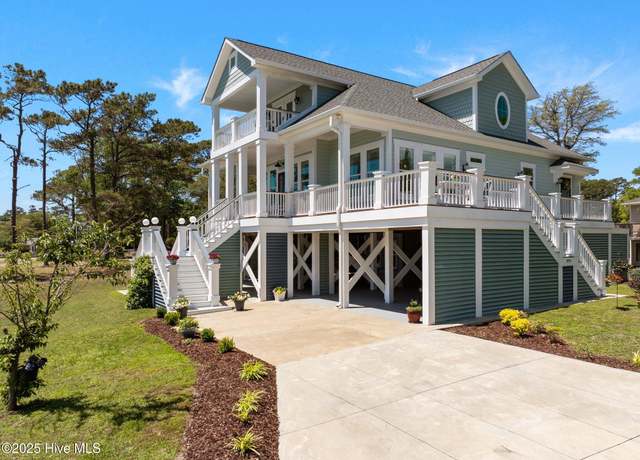 Property at 3953 Palm St SE, Bolivia, NC 28422, 3 beds, 2.5 baths