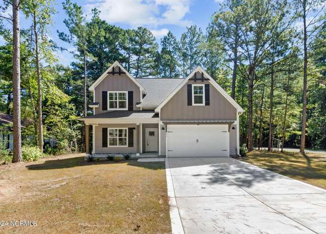 Property at 655 Riverbirch Dr, Vass, NC 28394, 4 beds, 2.5 baths