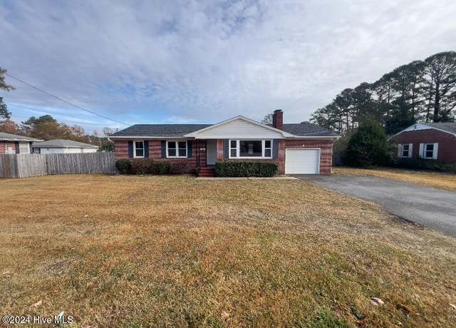Property at 249 Piney Green Rd, Jacksonville, NC 28546, 3 beds, 1 bath