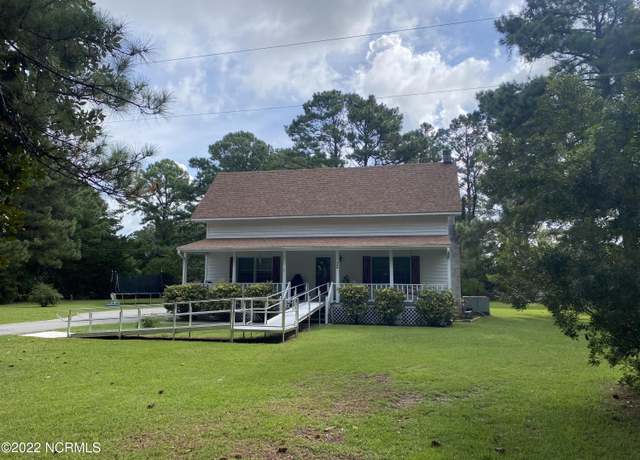 Property at 166 Lake Rd, Beaufort, NC 28516, 3 beds, 2 baths