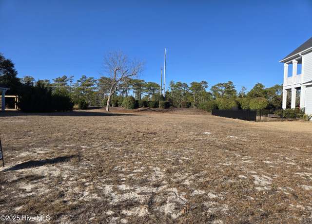 Property at 309 Seafarer St, Newport, NC 28570