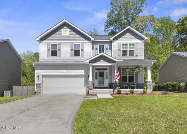 Property at 204 Peggys Trce, Sneads Ferry, NC 28460, 4 beds, 2.5 baths