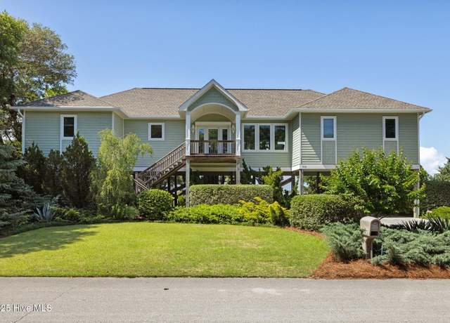Property at 5116 Bogue Sound Dr, Emerald Isle, NC 28594, 3 beds, 3 baths