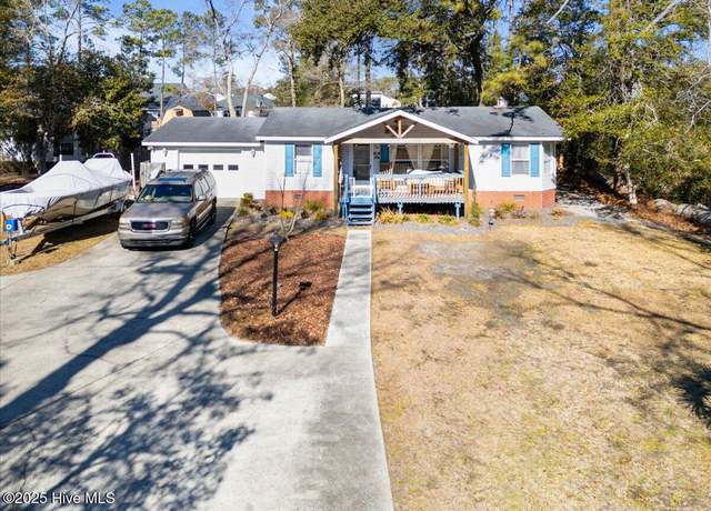 Property at 9212 Heritage Dr SW, Calabash, NC 28467, 3 beds, 2 baths