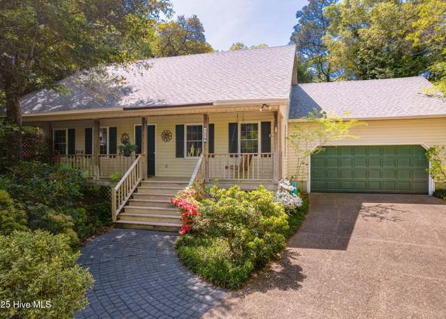 Property at 129 Mimosa Blvd, Pine Knoll Shores, NC 28512, 3 beds, 2 baths