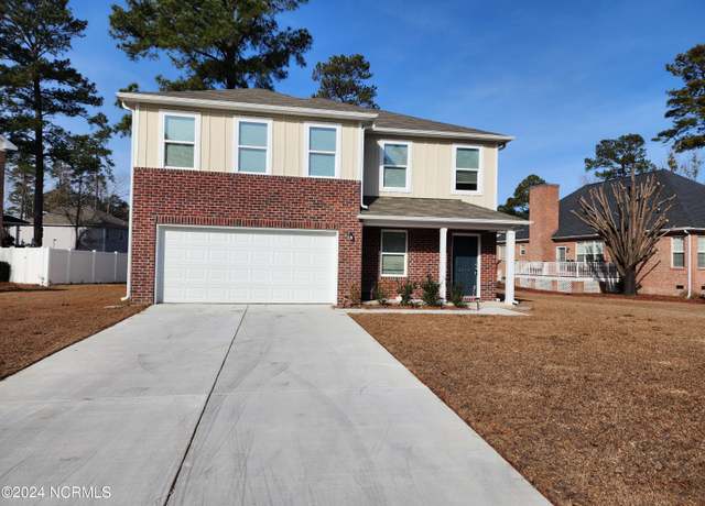 Property at 2419 Ben Hogan Circle Cir, Florence, SC 29506, 4 beds, 2.5 baths