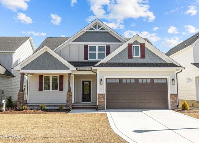 Property at 313 Taylorwood Dr, Beaufort, NC 28516, 3 beds, 2.5 baths