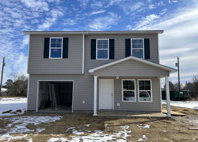 Property at 3630 E Moore Dr, Bethel, NC 27812, 4 beds, 2.5 baths