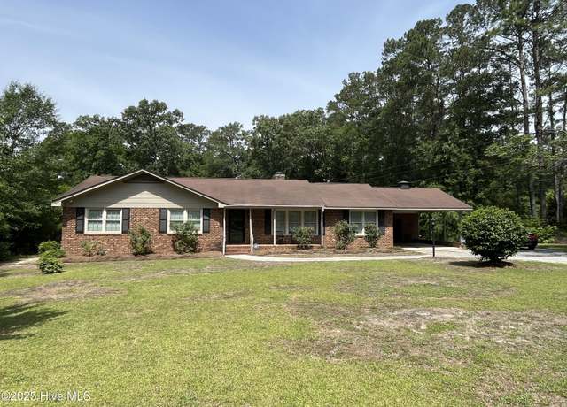 Property at 12460 Appin Rd, Laurinburg, NC 28352, 3 beds, 2.5 baths