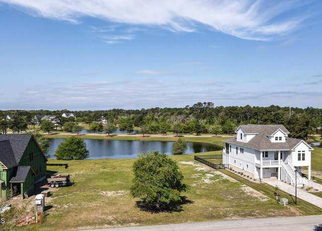 Property at 112 Cumberland St #4, Newport, NC 28570, 4 beds, 2.5 baths