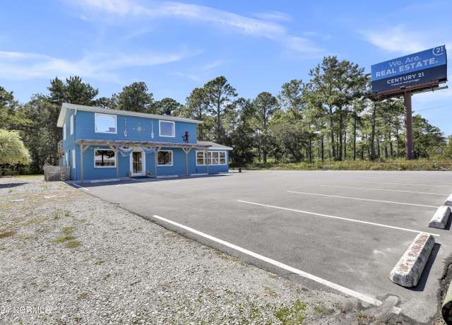 Property at 892 Hwy 210, Holly Ridge, NC 28445, 2 beds, 1.5 baths