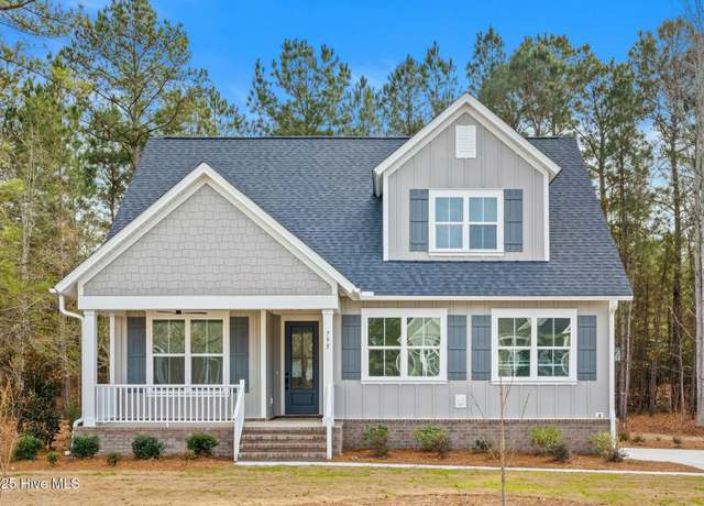 Property at 795 Breezewood Dr SE, Bolivia, NC 28422, 4 beds, 3 baths