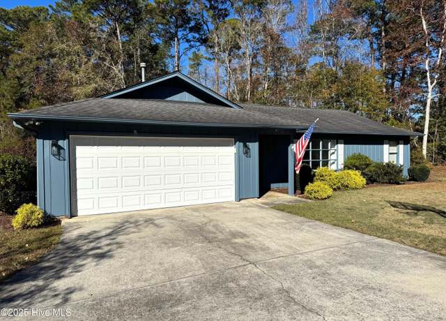 Property at 580 Boundaryline Dr NW, Calabash, NC 28467, 3 beds, 2 baths