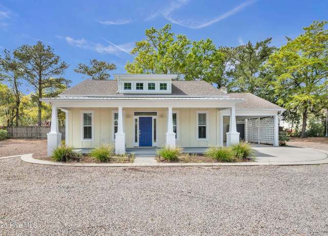 Property at 511 Spencer Farlow Dr, Carolina Beach, NC 28428, 2 beds, 2 baths
